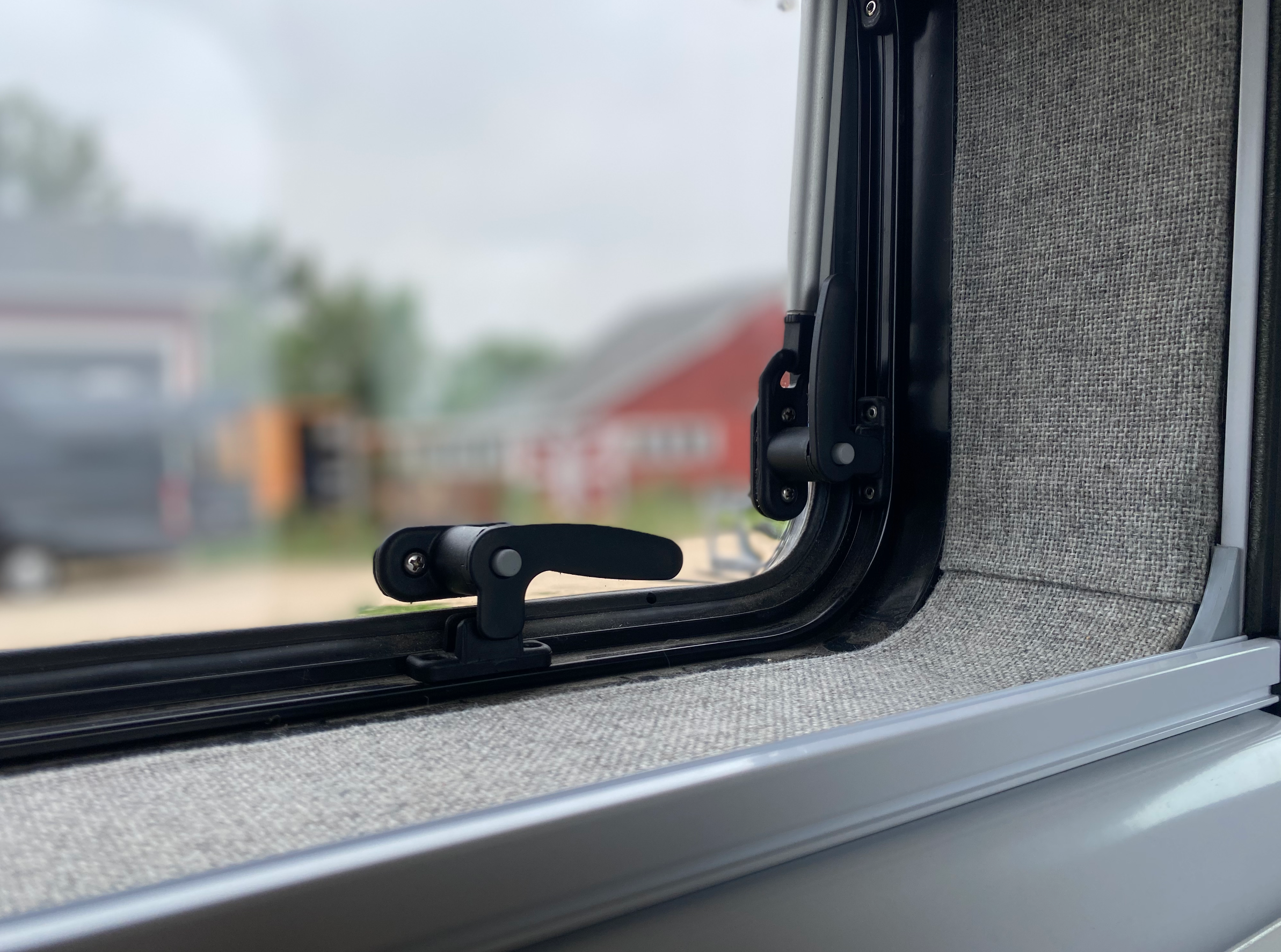 Custom Window Jam (for Arctic Tern windows) | Satsang Vanworks